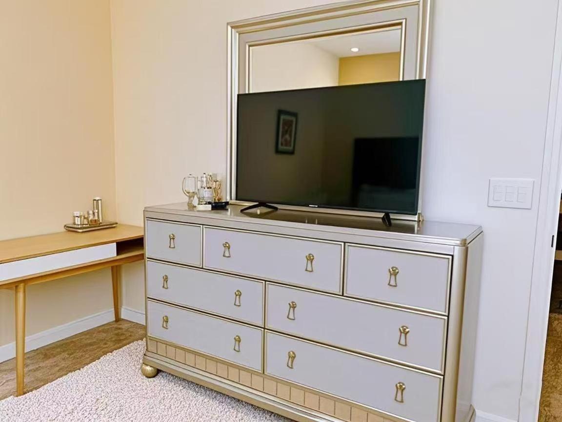 Elegant King Queen Suite Rooms -Private Bath-5 Star Resort-Pool-Spa-Club-Disney-Water Park-Wifi-Smart Tv Davenport Dış mekan fotoğraf